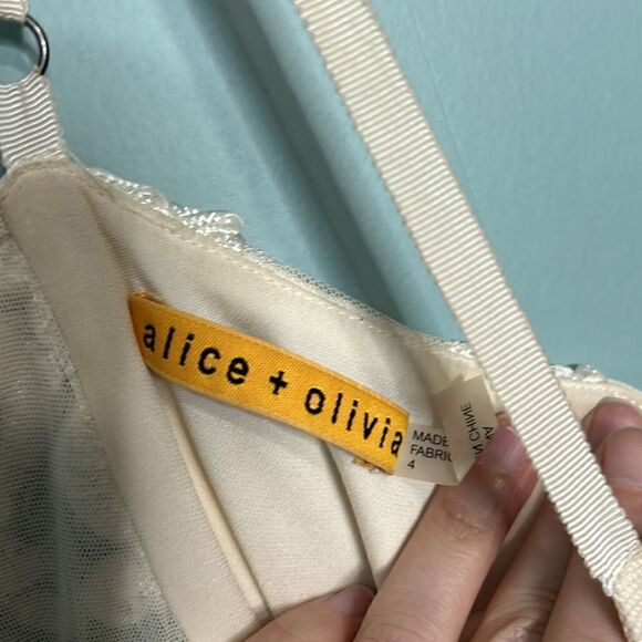 ALICE+OLIVIA Rora Lace Overlay Pouf Mini Cocktail dress in Ivory - Picture 7 of 12